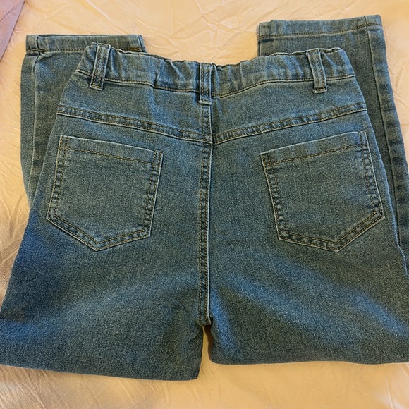 🛑SOLD🛑 Trendy Fall For Jesus Top and Jeans - Picture 12 of 12